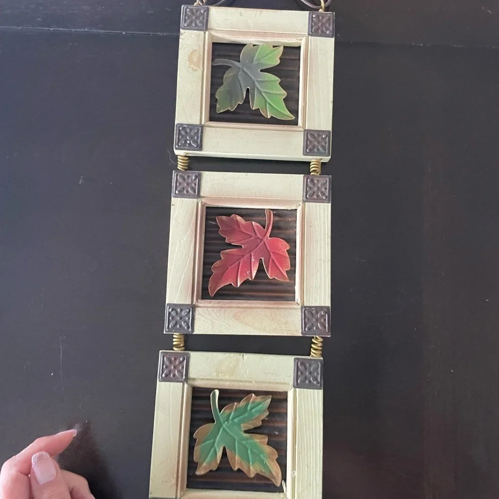 Decorative Fall Leaf Wall Hanging